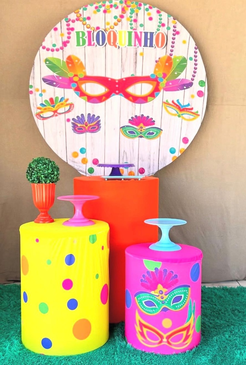 Carnaval Bloquinho Essencial - Tailine festas