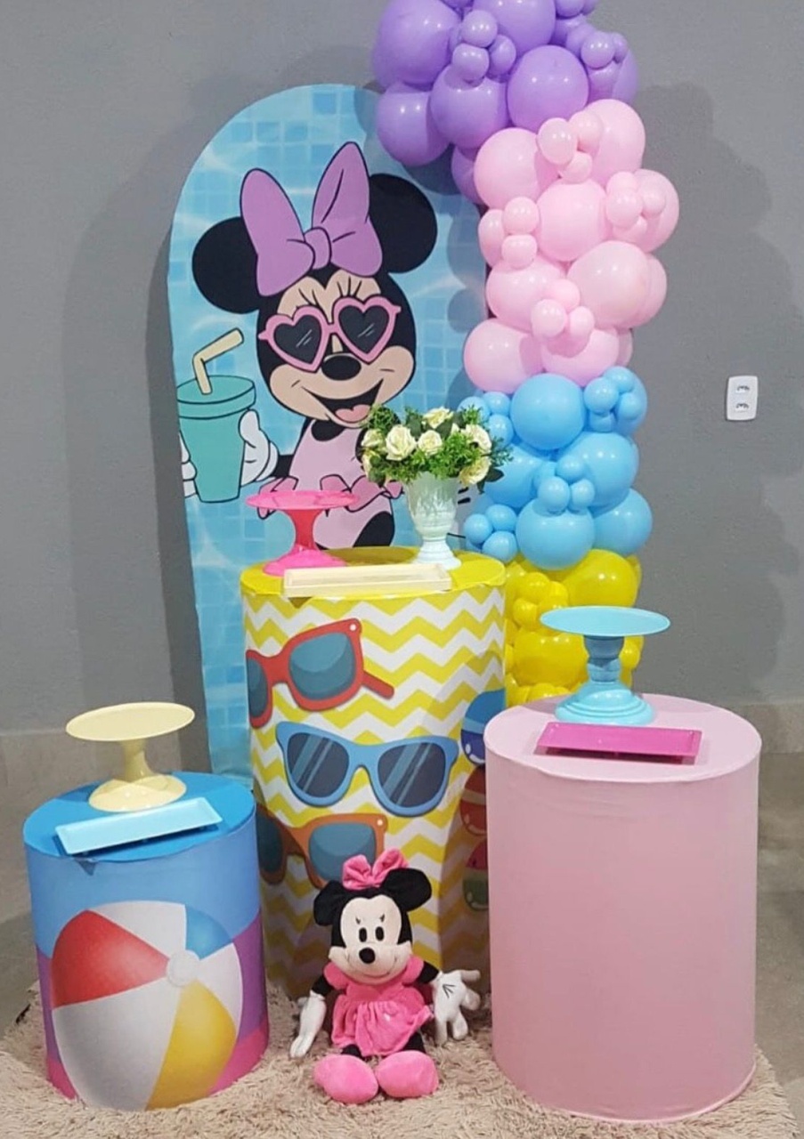 Minnie Na Piscina  - Tailine festas