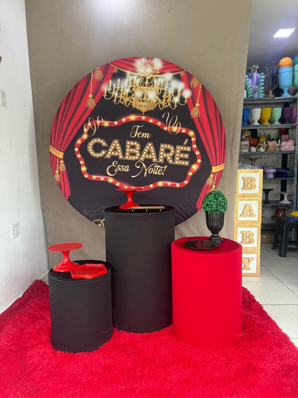 Cabare 01 - Tailine festas