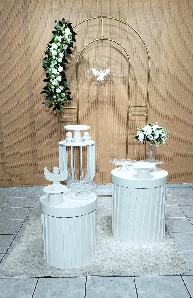 Batizado Com Flores - lu pegue e montee
