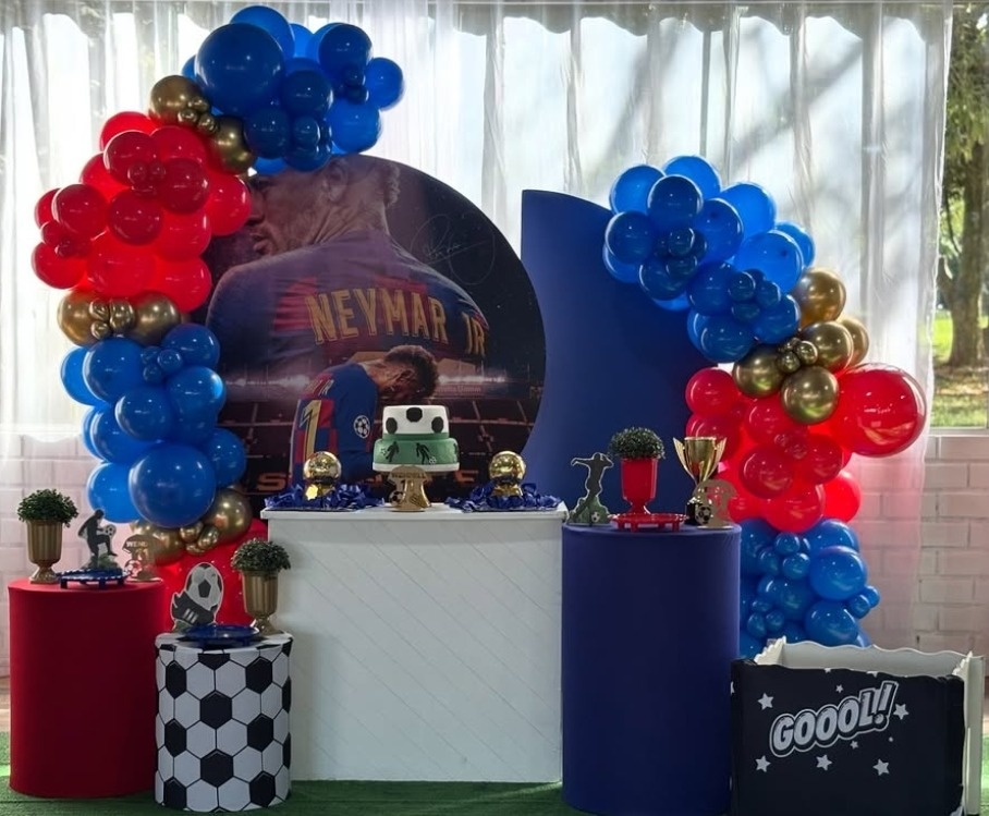 Neymar Com Balões  - Mãe&filhas