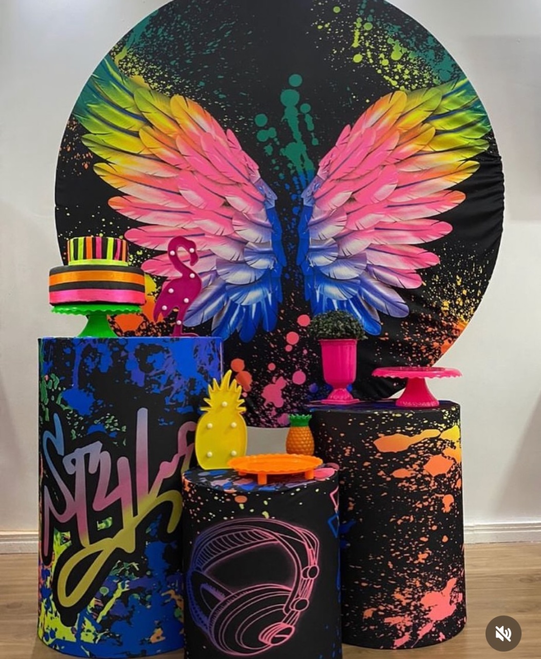 Pm Neon Com Assas - Mãe&filhas