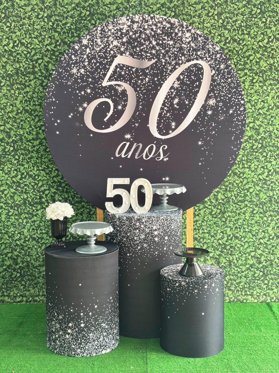 Pm 50 Anos Prata E Preto - Mãe&filhas