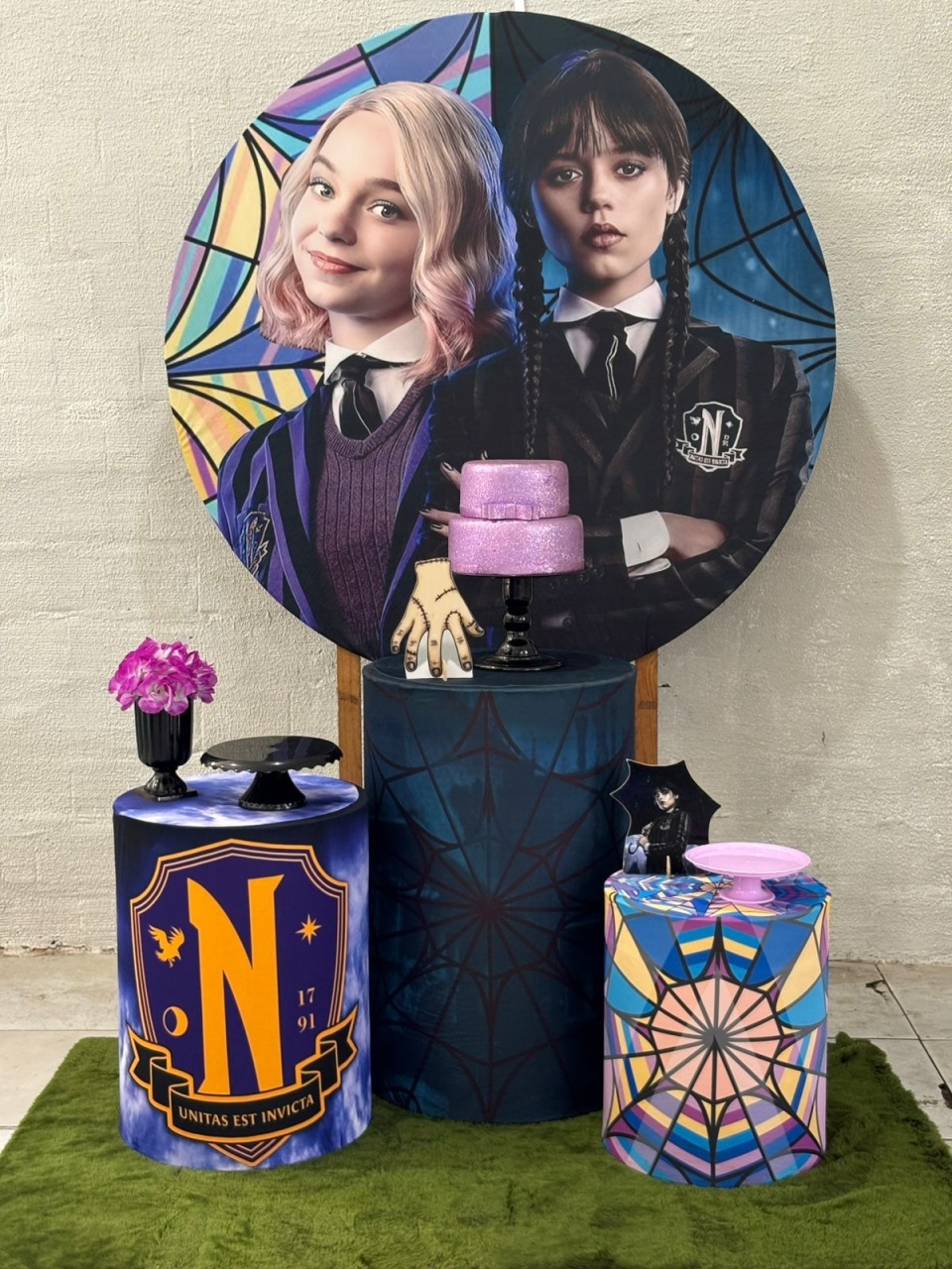 Wandinha Enid  - Mãe&filhas
