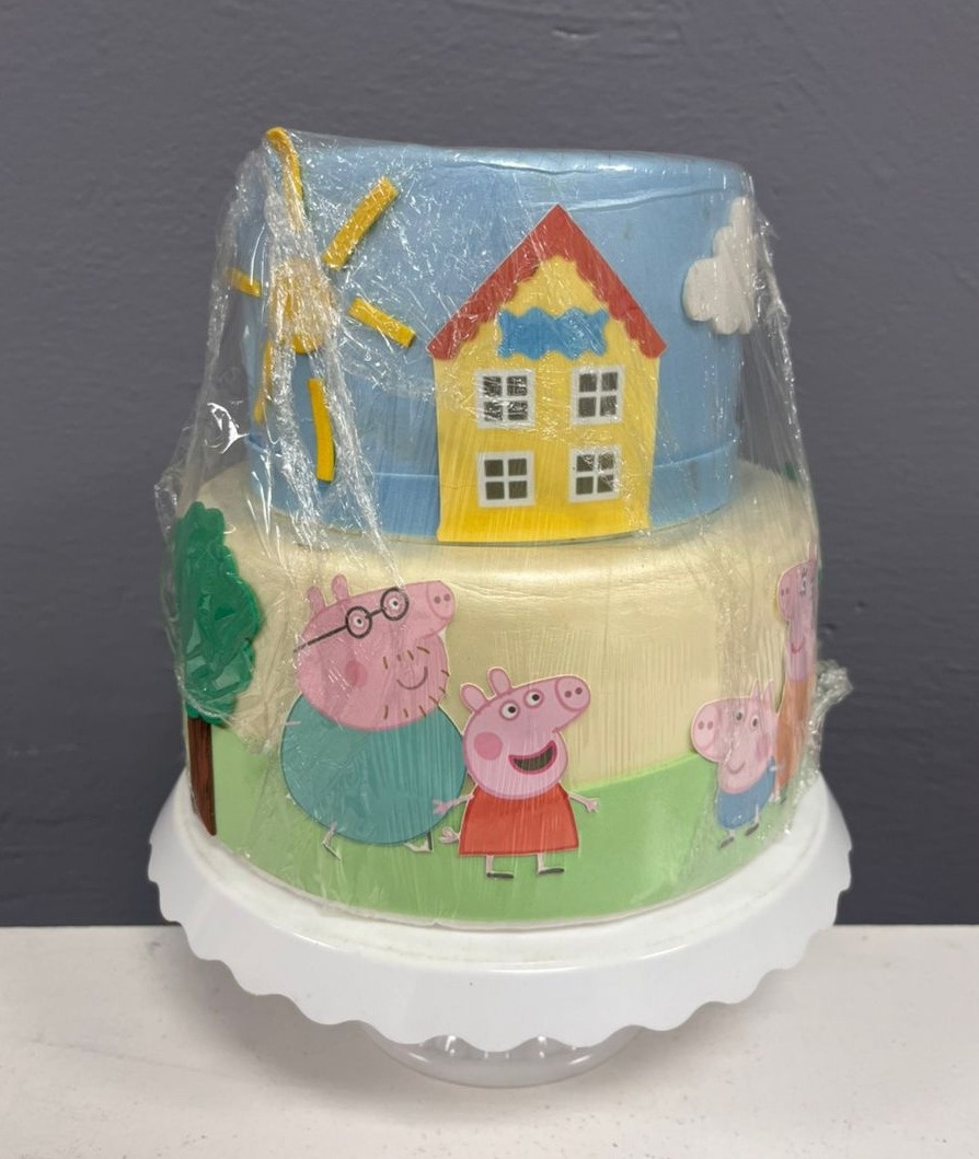 Bolo Fake - Peppa Pig - Festa e Arte Decorações
