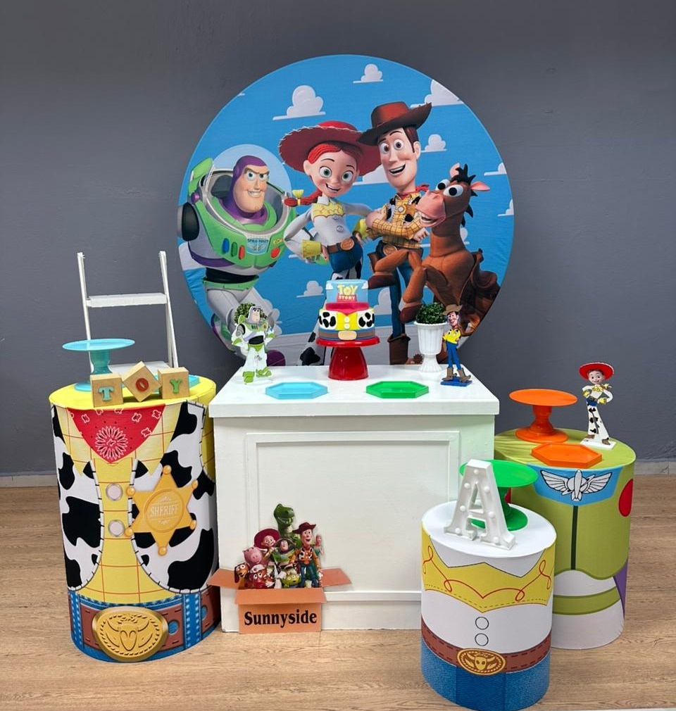 Toy Story - Prata - Festa e Arte Decorações