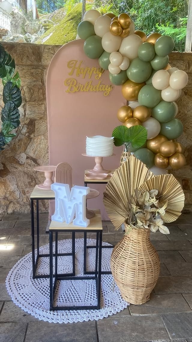 Luxo I - Bege - Festa e Arte Decorações