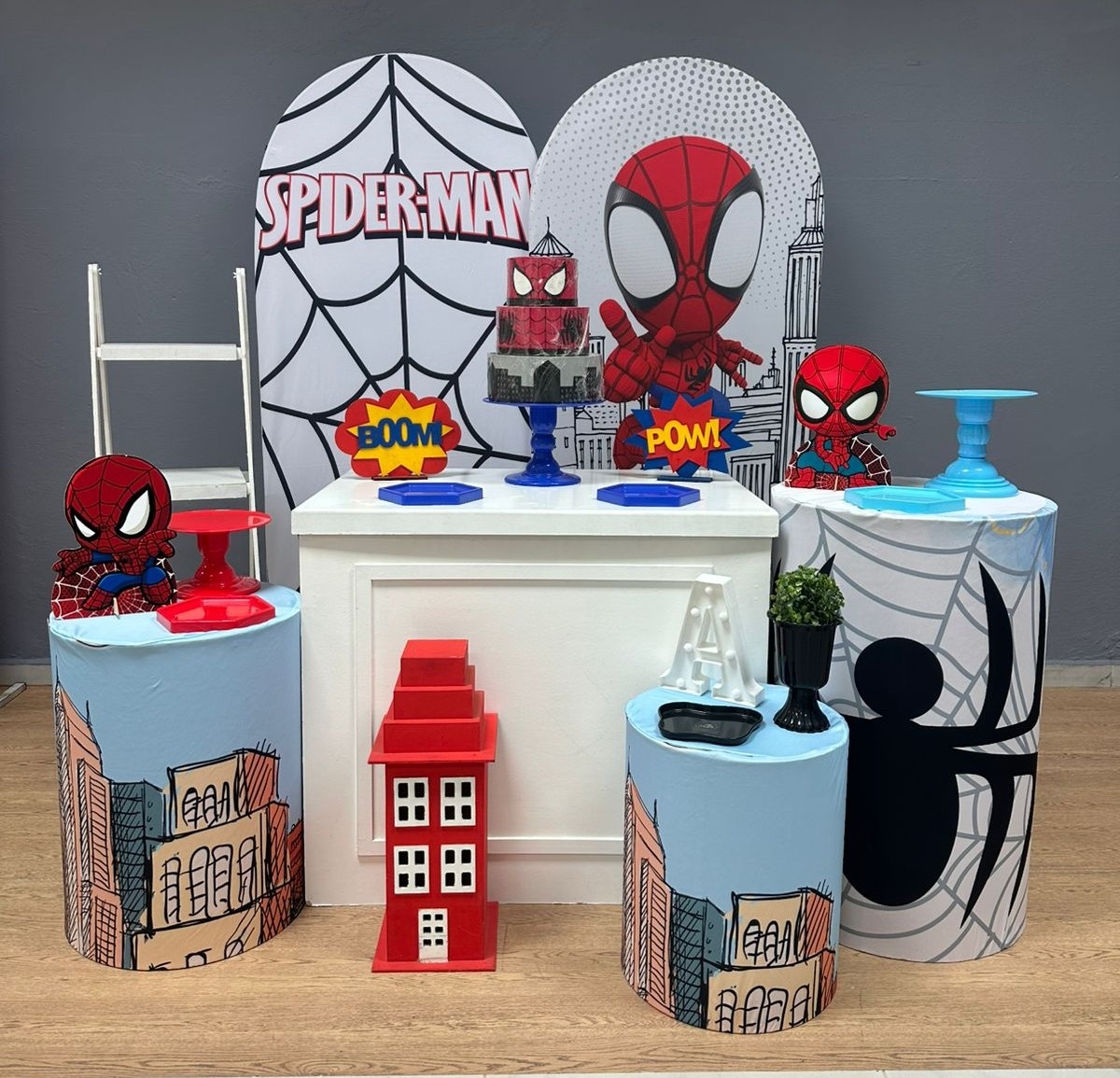 Homem Aranha Baby - Ouro (Romano) - Festa e Arte Decorações