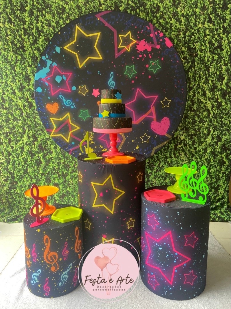 Neon Estrelas - Festa e Arte Decorações
