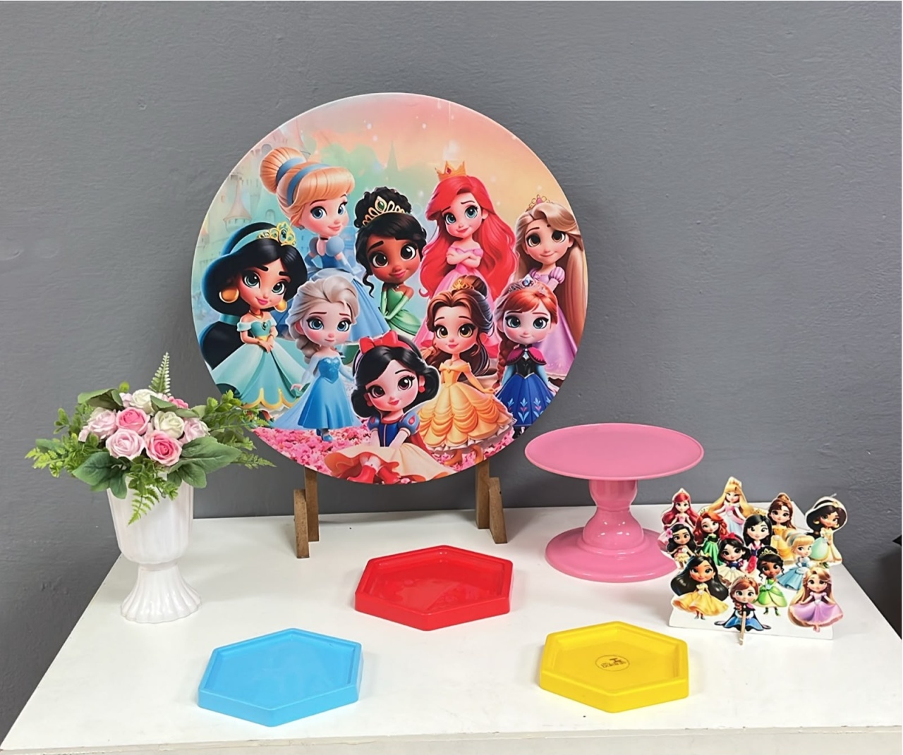 Mk - Princesas Cute - Festa e Arte Decorações