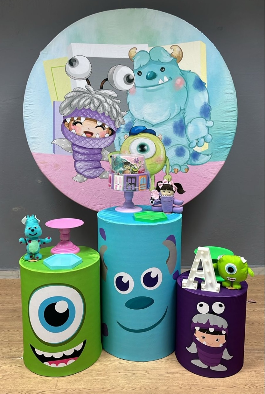 Monstros S.a Ll - Festa e Arte Decorações