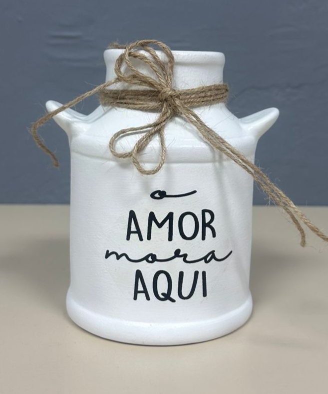 Pote Cerâmica "O Amor Mora Aqui" - Chá de Cozinha - Festa e Arte Decorações