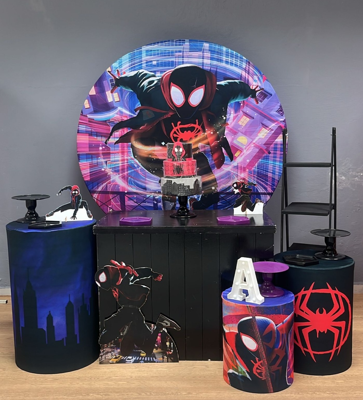 Homem Aranha (Miles Morales) - Prata 2 - Festa e Arte Decorações