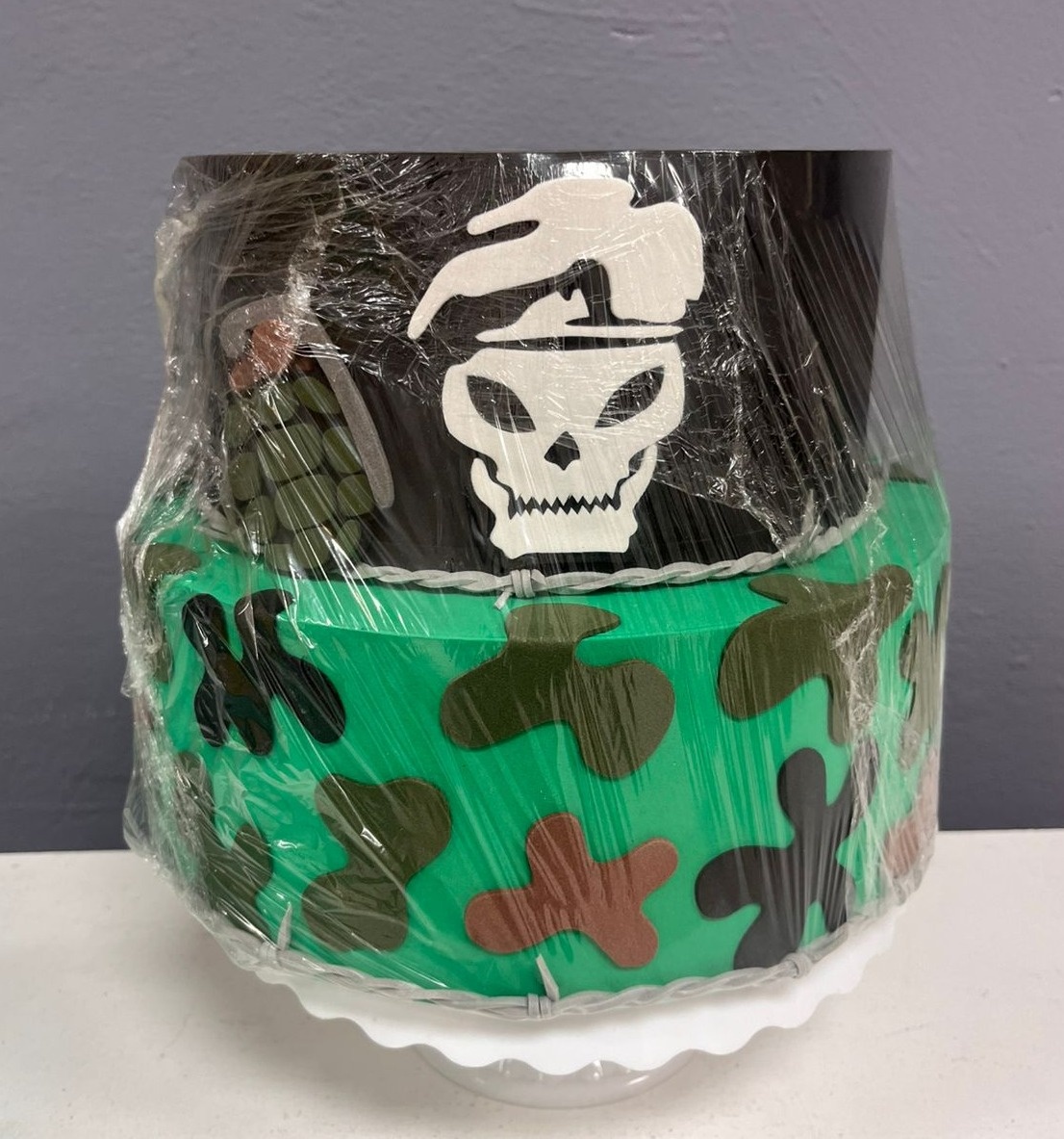 Bolo Fake - Call of Duty - Festa e Arte Decorações