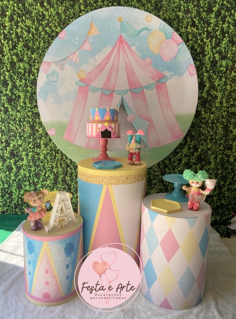 Circo Rosa  - Festa e Arte Decorações