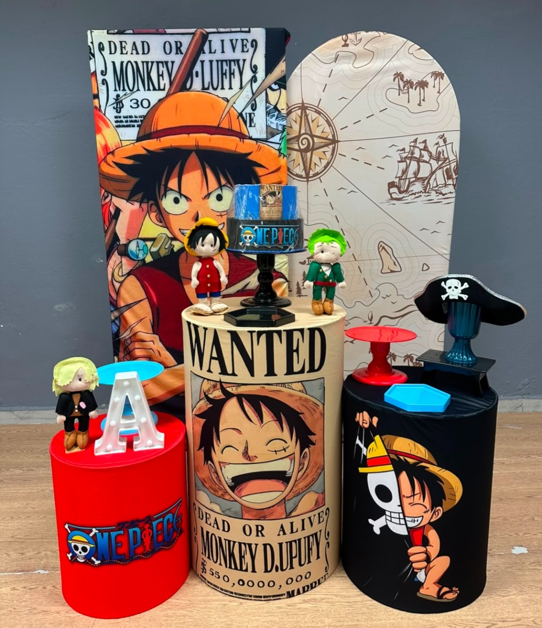 One Piece - Bronze - Festa e Arte Decorações
