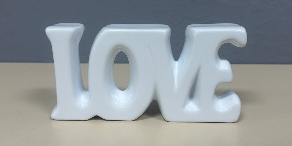 Love Cerâmica Branco - Festa e Arte Decorações