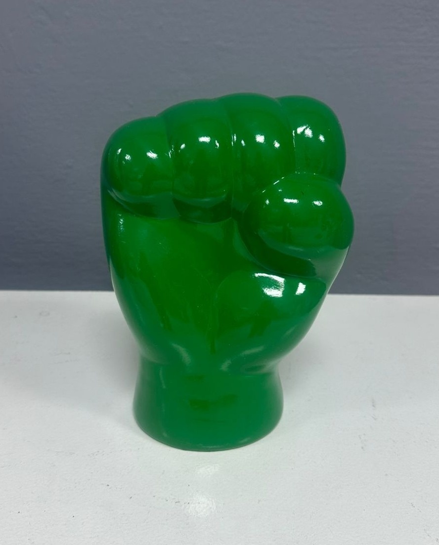 Mão Hulk - Cerâmica - Festa e Arte Decorações
