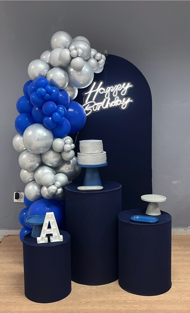 Bronze - Azul Marinho E Prata - Festa e Arte Decorações