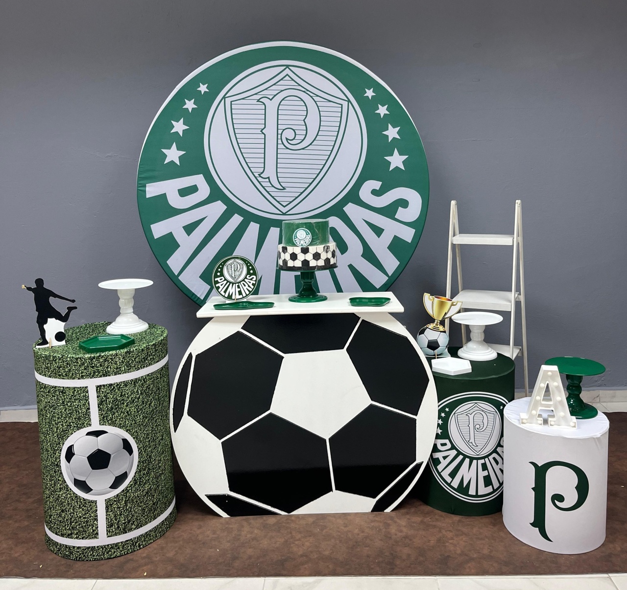 Palmeiras - Prata  - Festa e Arte Decorações