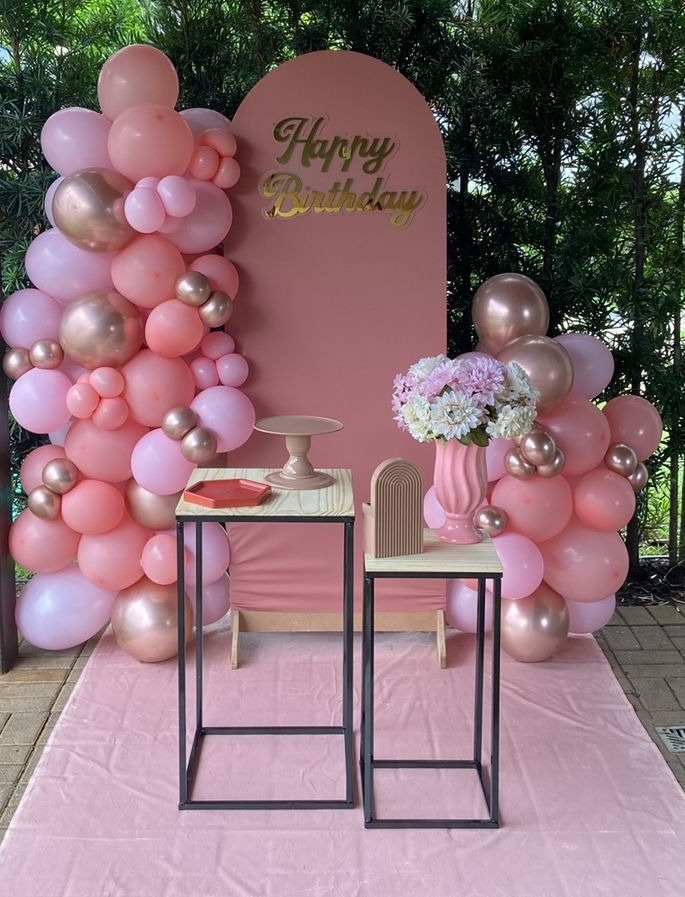 Luxo L - Rosa  - Festa e Arte Decorações