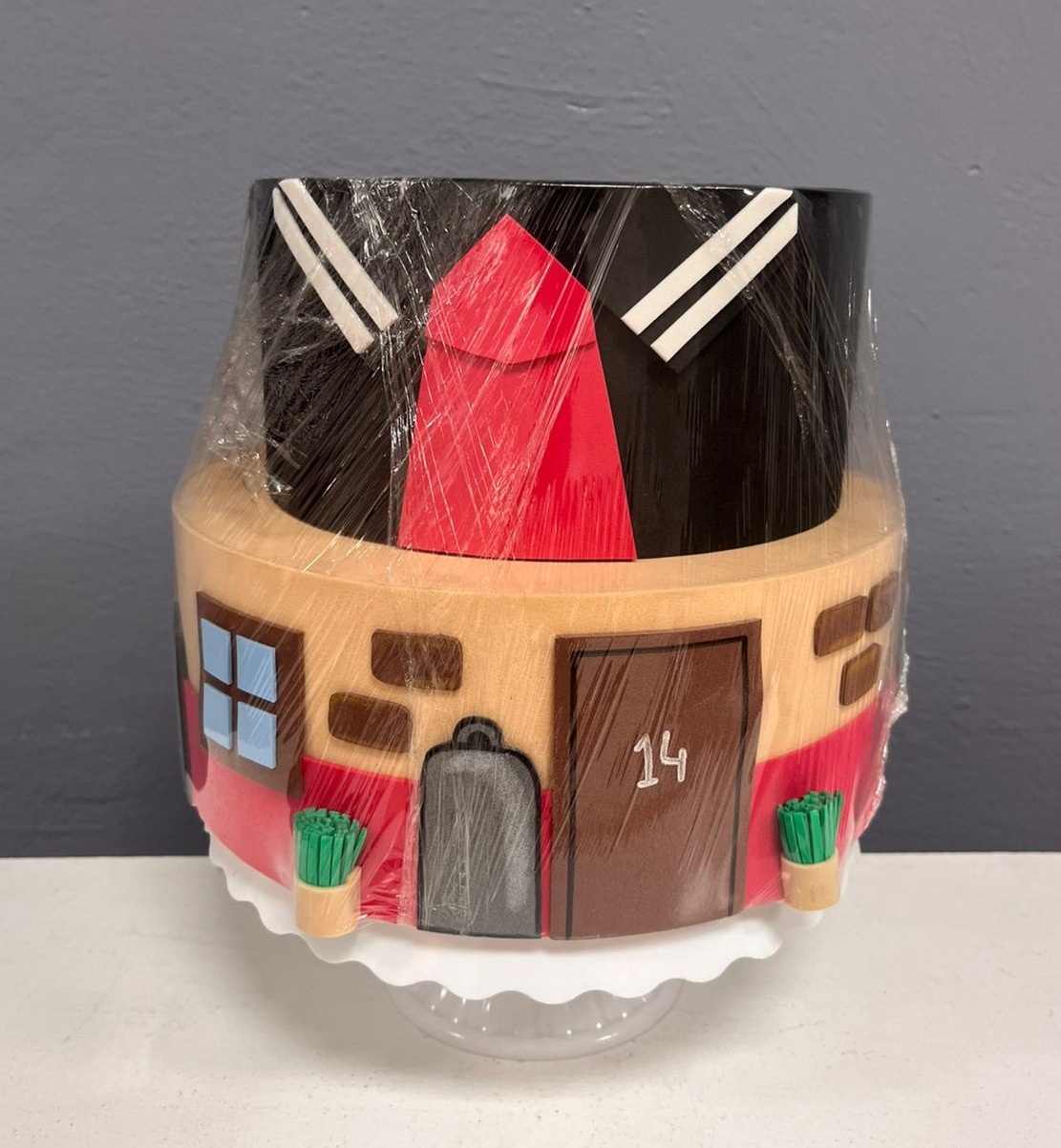 Bolo Fake - Kiko (Chaves) - Festa e Arte Decorações