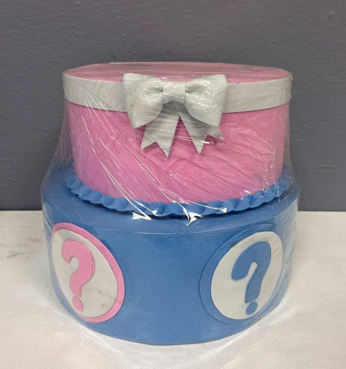 Bolo Fake - Chá Revelação Rosa E Azul - Festa e Arte Decorações