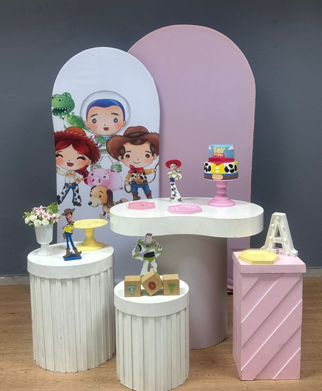 Toy Story Cute - Encanto  - Festa e Arte Decorações