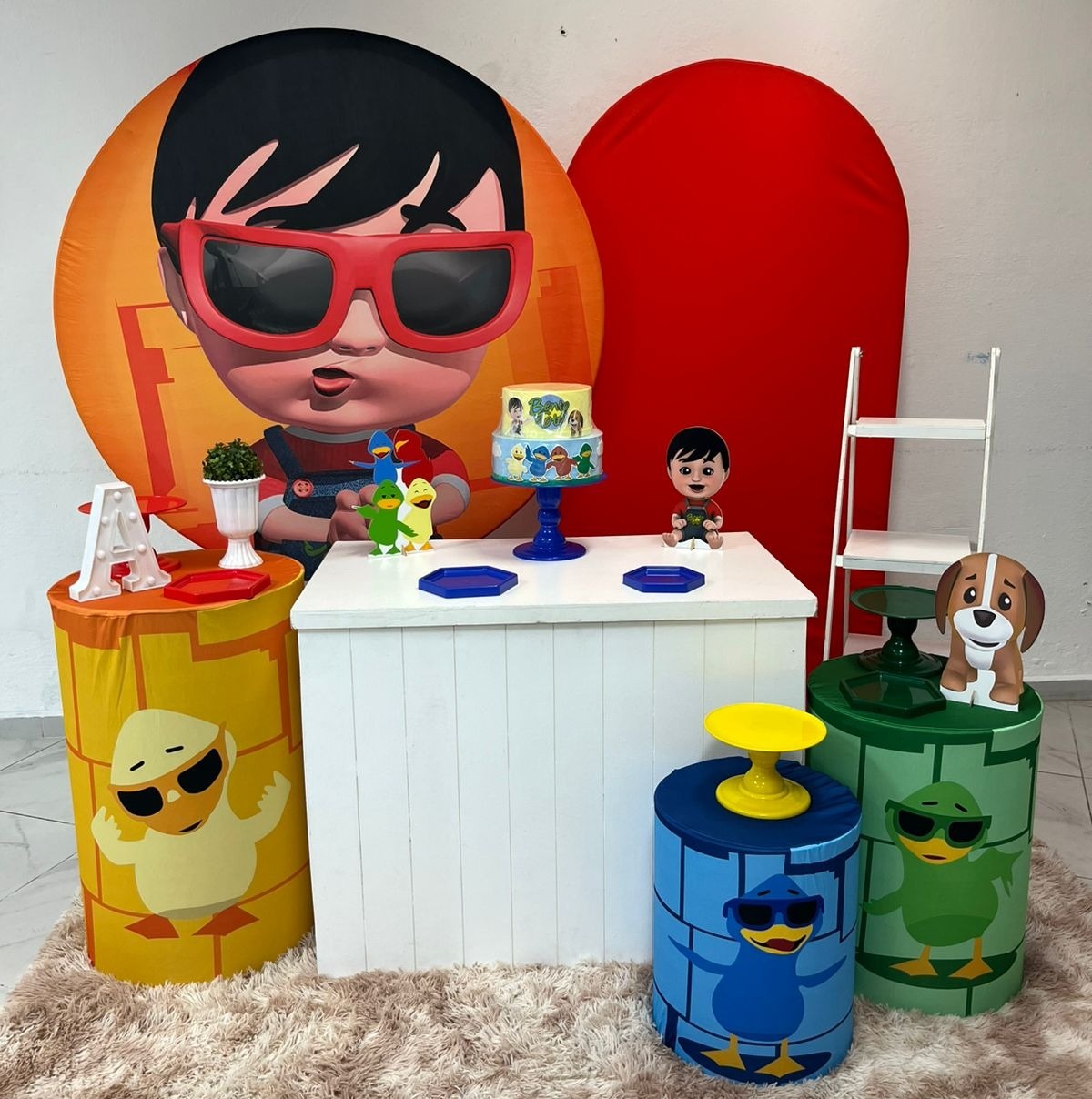 Ouro - Bento E Totó (Funk Do Patinho) - Festa e Arte Decorações