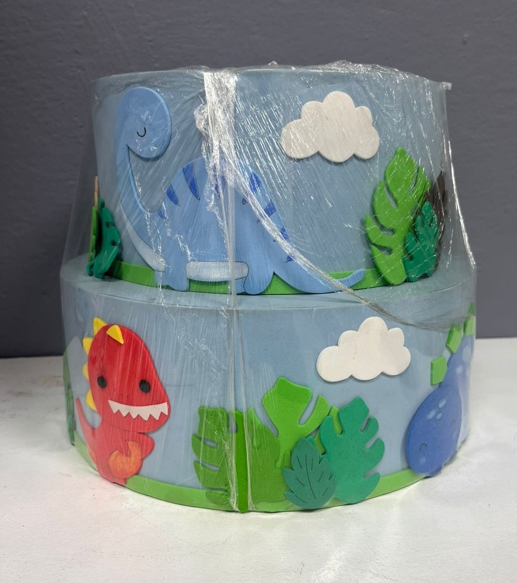 Bolo Fake - Dino Baby - Festa e Arte Decorações