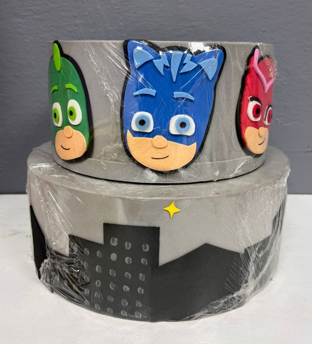 Bolo Fake - Pj Masks - Festa e Arte Decorações