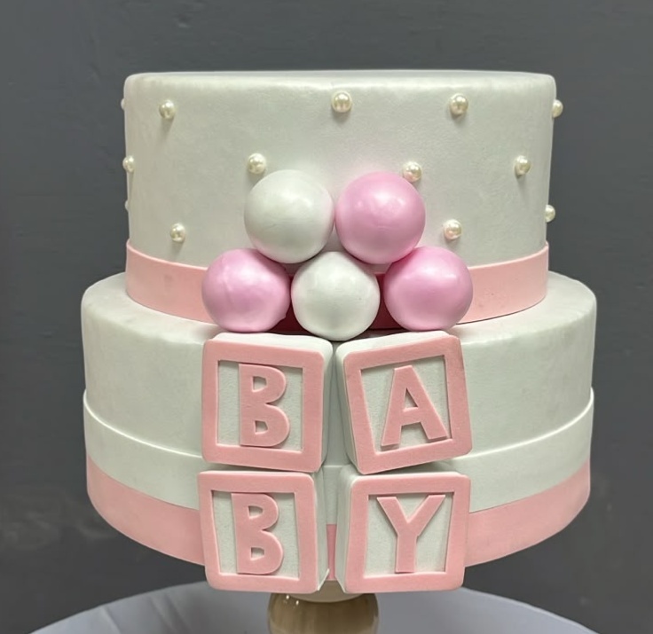 Bolo Fake - Oh Baby Rosa - Festa e Arte Decorações