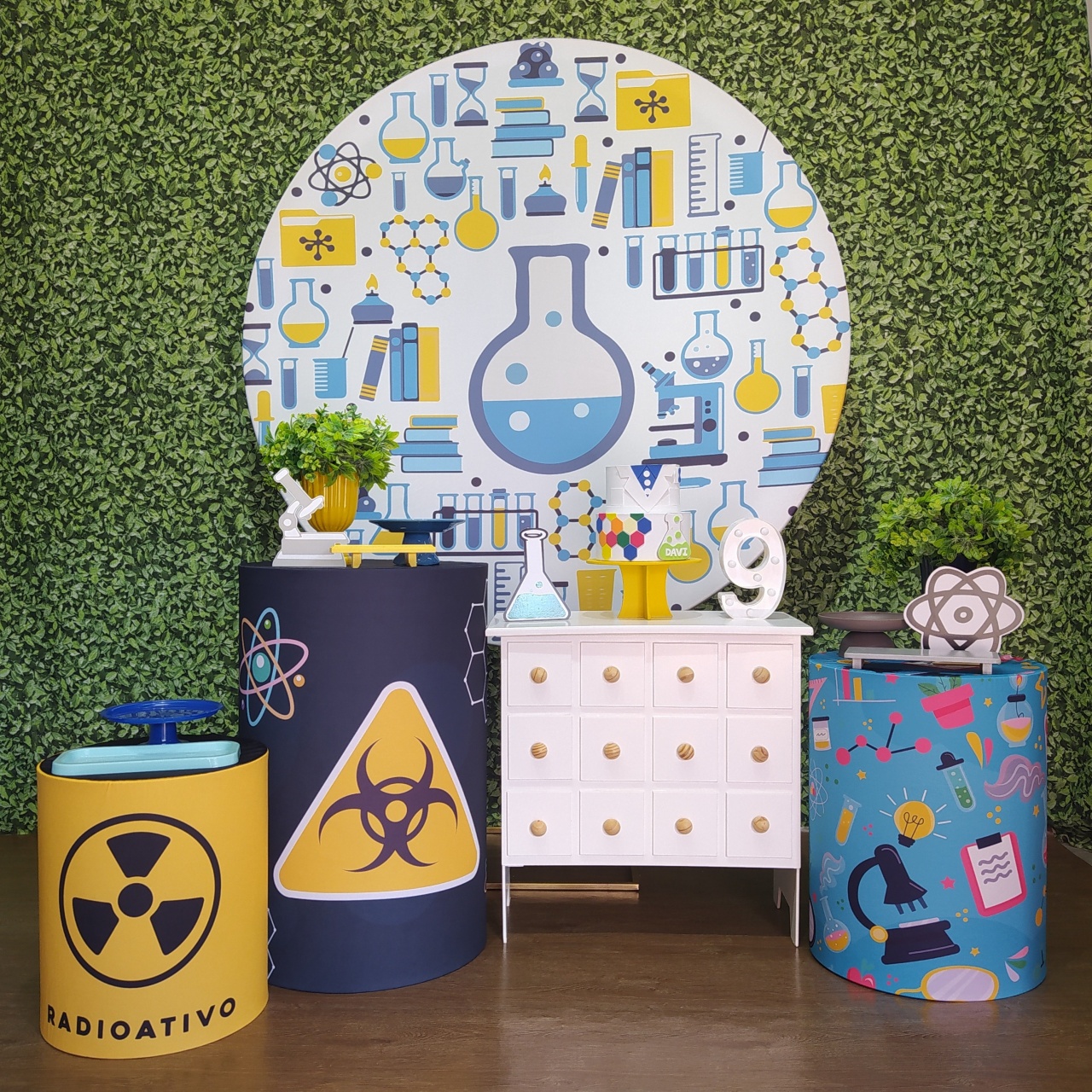 Kit Encanto - Cientista  - Detalhes