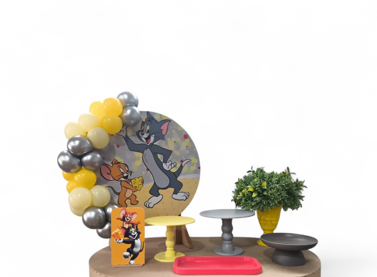 Mini Kit Tom E Jerry - Detalhes