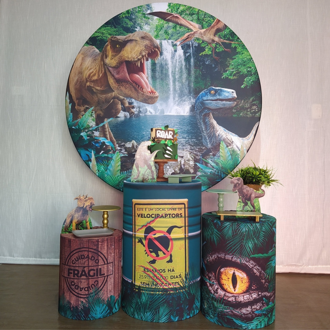 Kit Ouro - T- Rex - Detalhes
