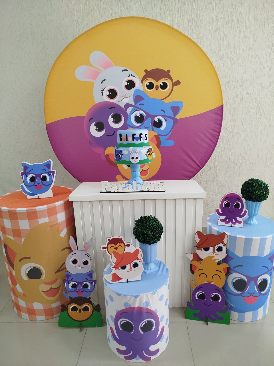 Bolo Fofos  - ana_decoracoes.peguemonte