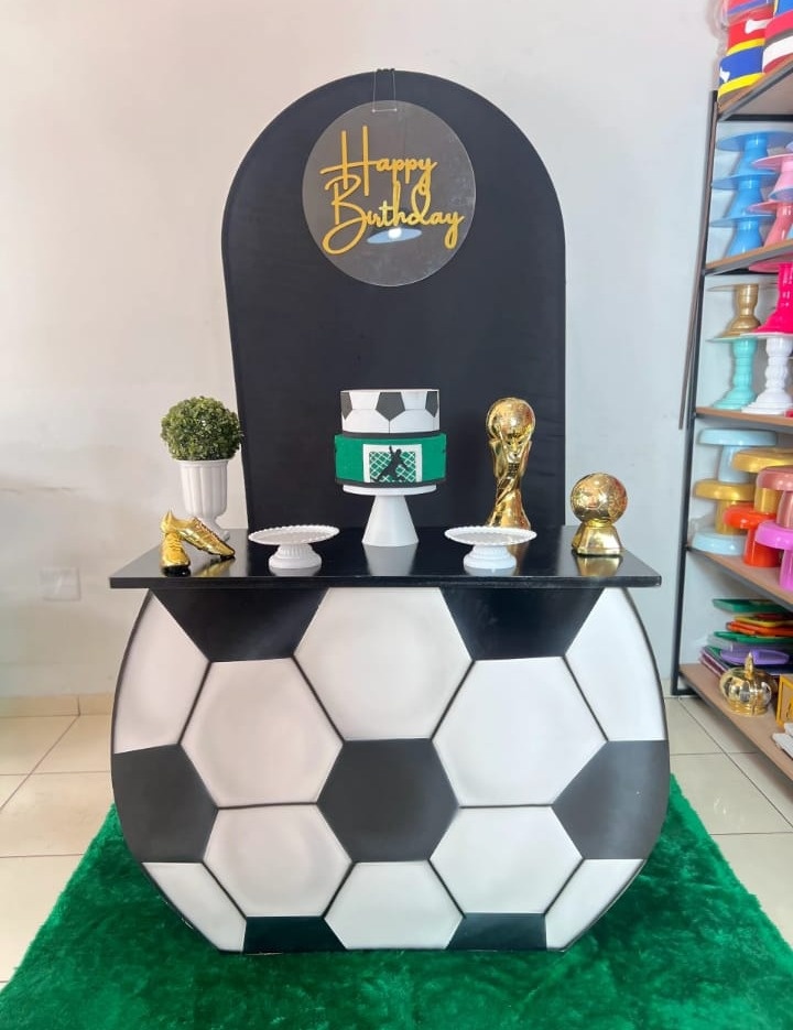 Futebol Cômoda - LuaPegueMonte