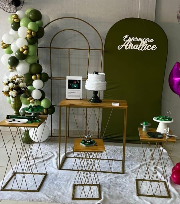 Decor Verde Com Mesa Teia - LuaPegueMonte