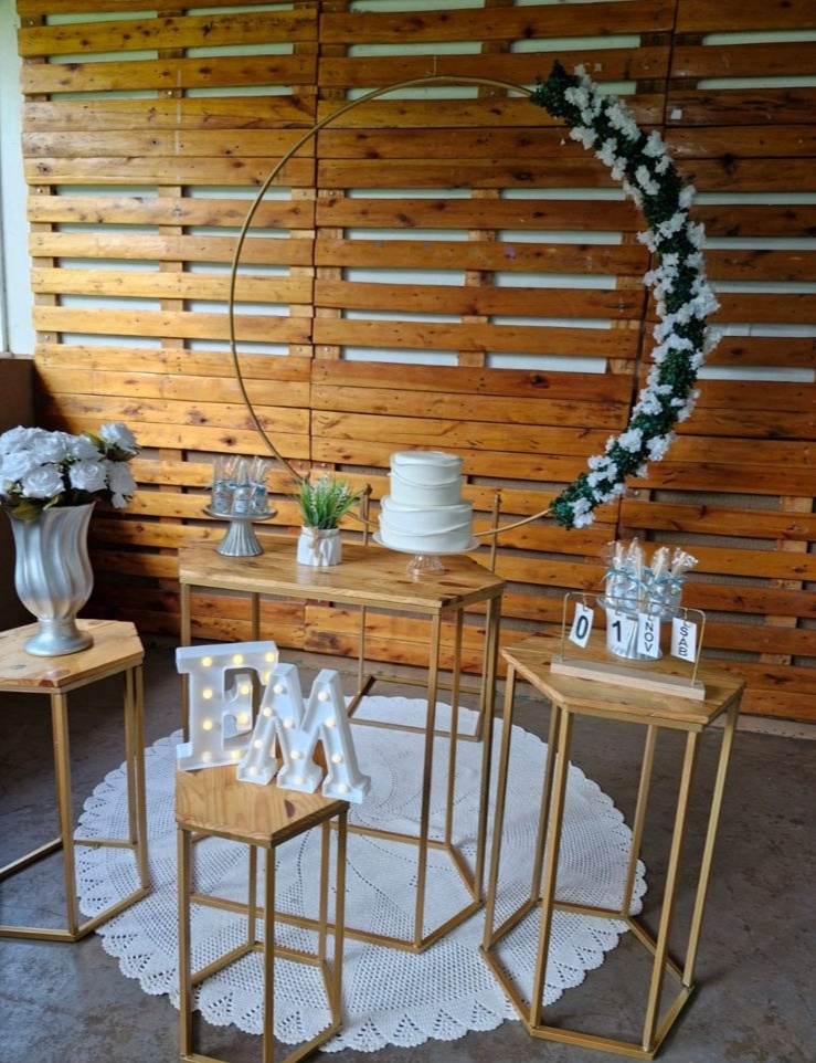Casamento Floral Branco - LuaPegueMonte