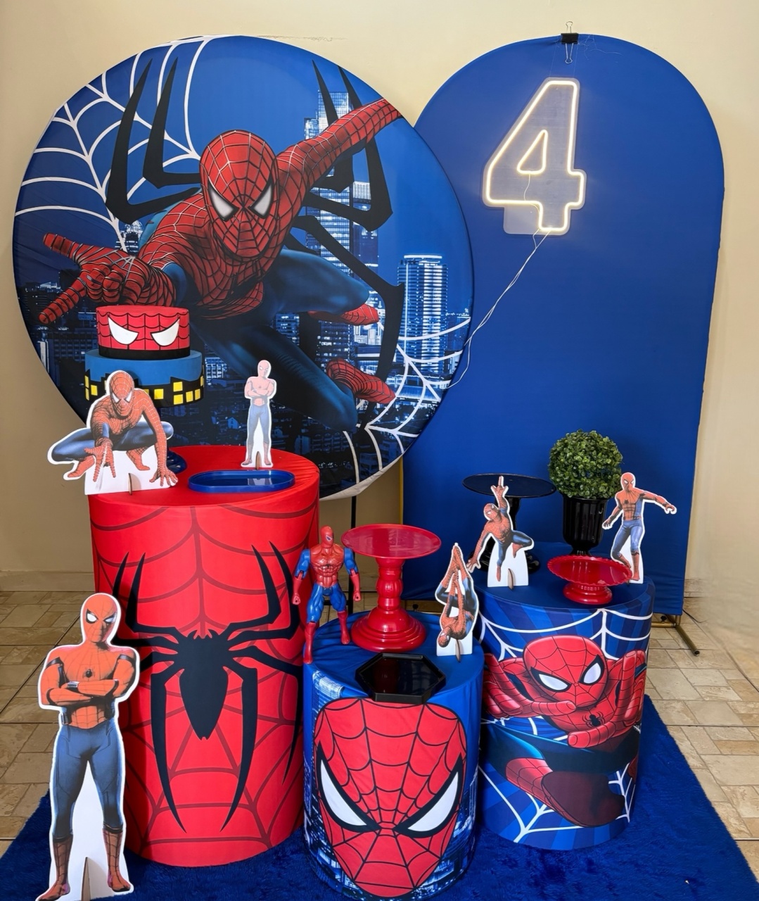 Homem Aranha Com Painel Romano - Luli Pegue e monte 