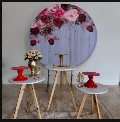 Floral Vermelho Mesas Pé Palito - Luli Pegue e monte 