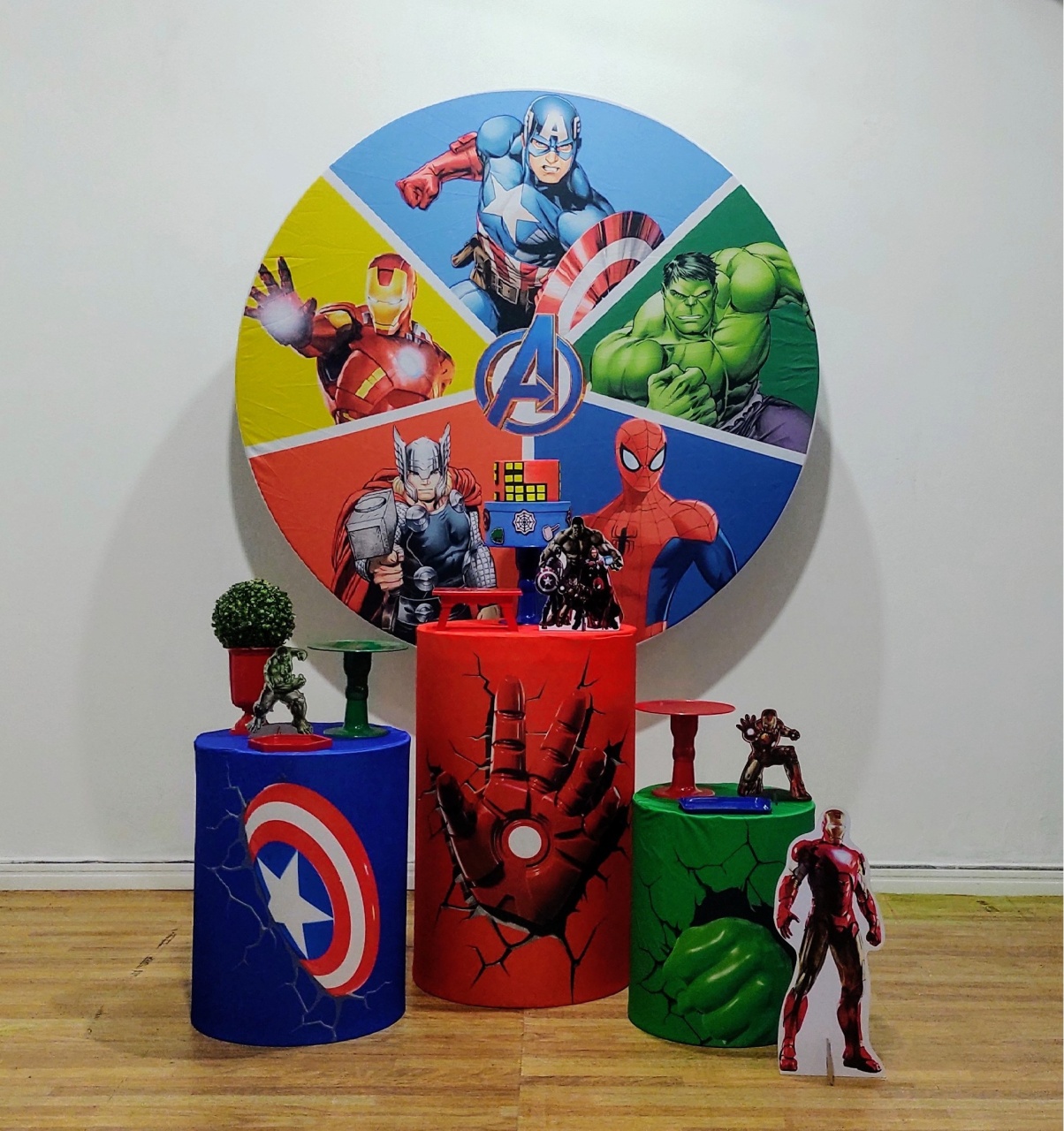 Vingadores  2 Kit Prata   - DFEST PEGUE E MONTE