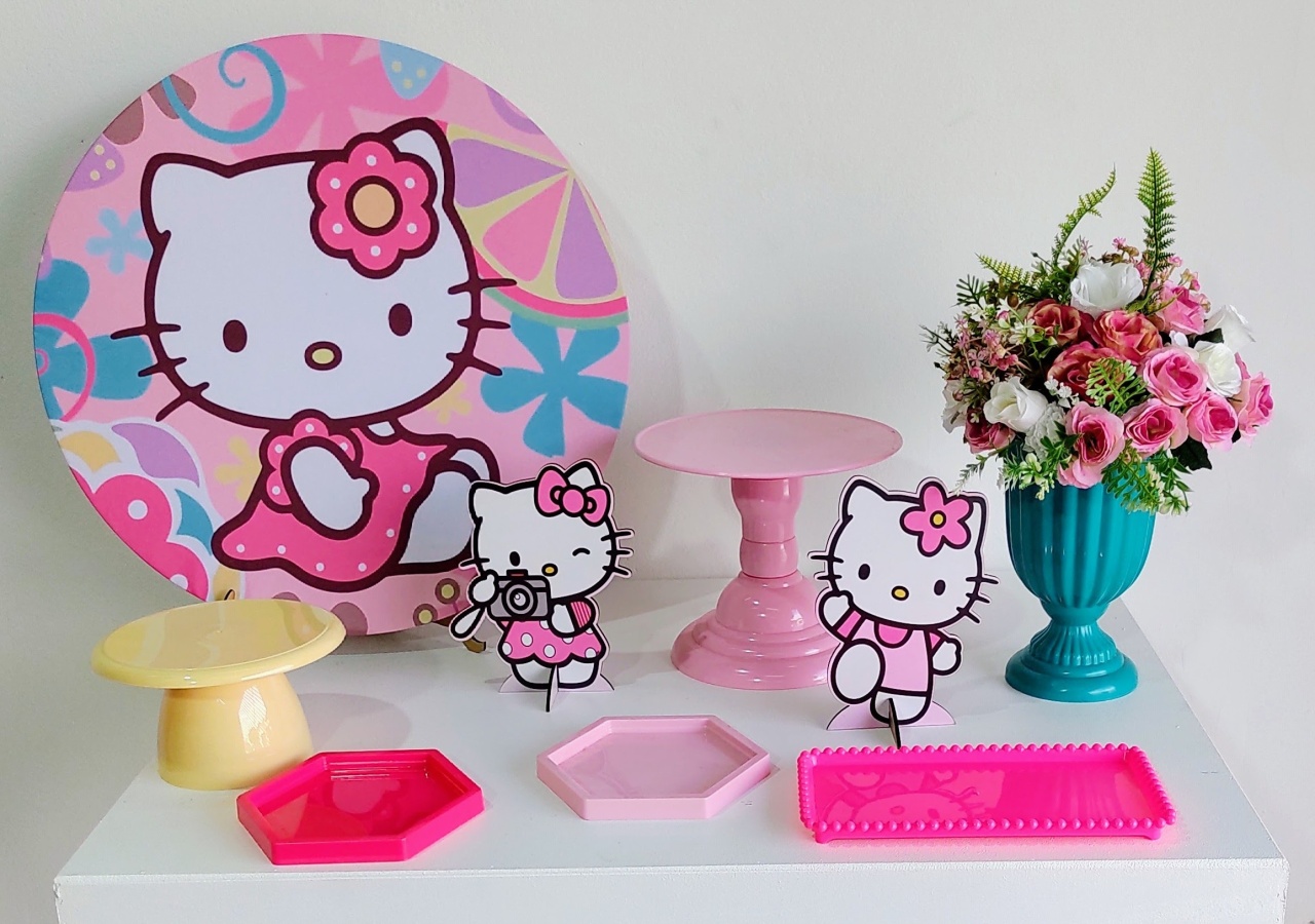 Hello Kitty Kit Mesa    - DFEST PEGUE E MONTE