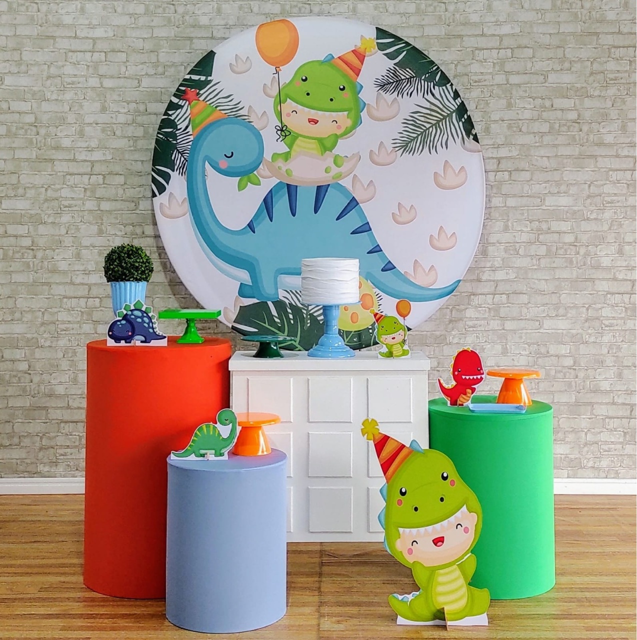 Dino Baby Kit Ouro       - DFEST PEGUE E MONTE