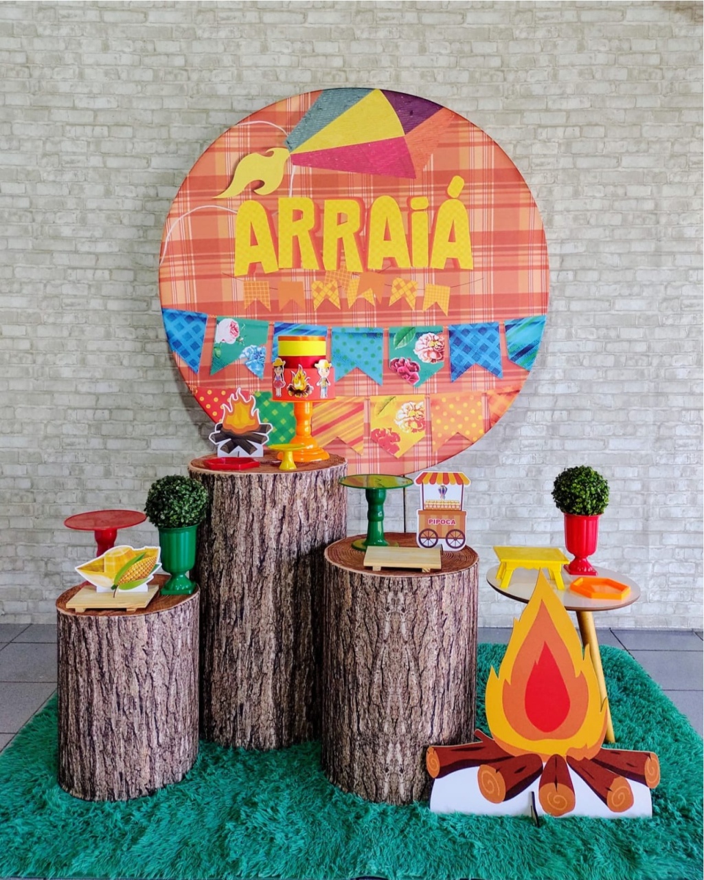 Festa Junina Arraia Bandeirinha Kit Composicao 1 - DFEST PEGUE E MONTE