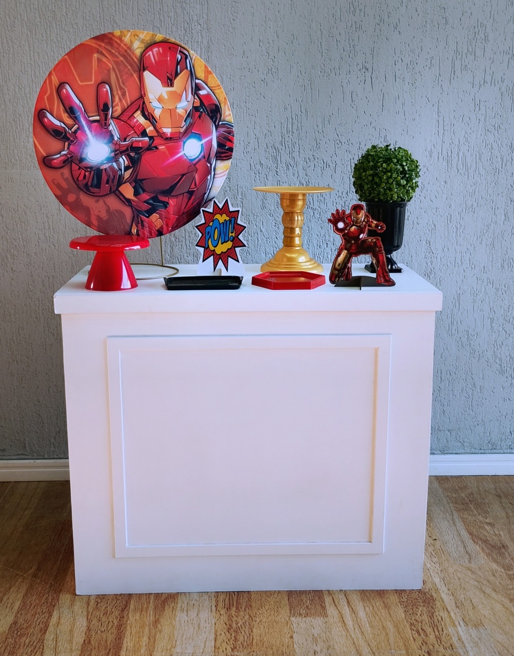 Homem de Ferro Kit Mesa - DFEST PEGUE E MONTE