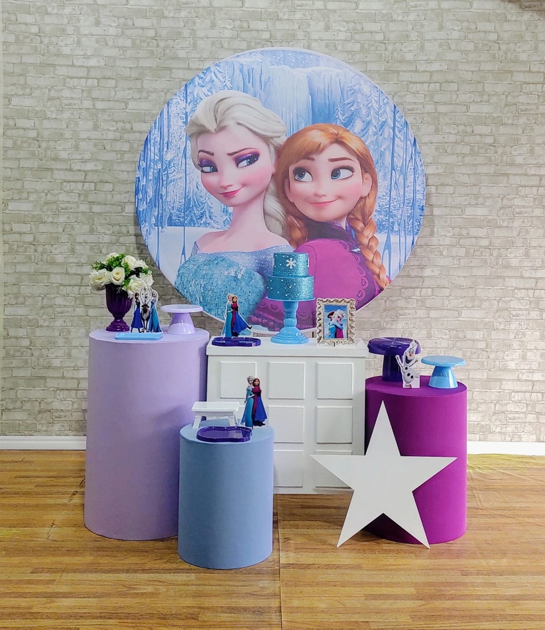 Frozen Ana E Elsa Kit Ouro         - DFEST PEGUE E MONTE