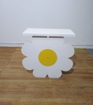 Comoda Flor Amarela - imagem 1