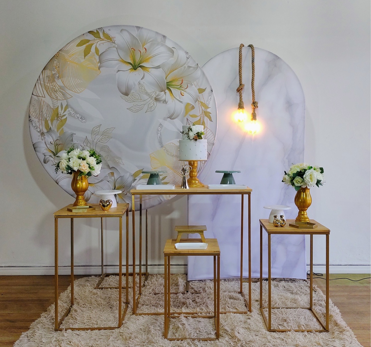 Floral Dourado Mesa Ferro Lampada - DFEST PEGUE E MONTE
