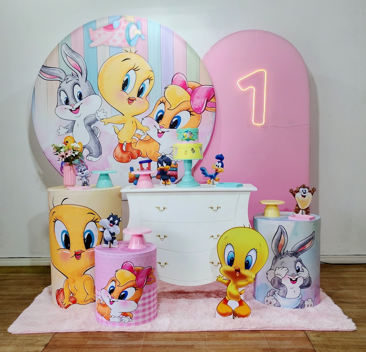 Baby Looney Tunes Menina  - DFEST PEGUE E MONTE